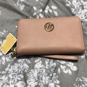 MICHAEL KORS LEATHER PHONE WALLET